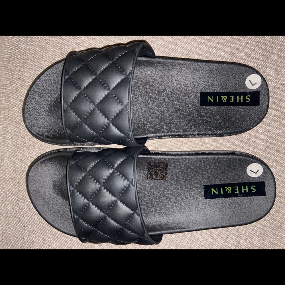 Black SHEIN Sandals/Slippers